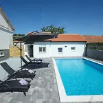 Villa Mia *