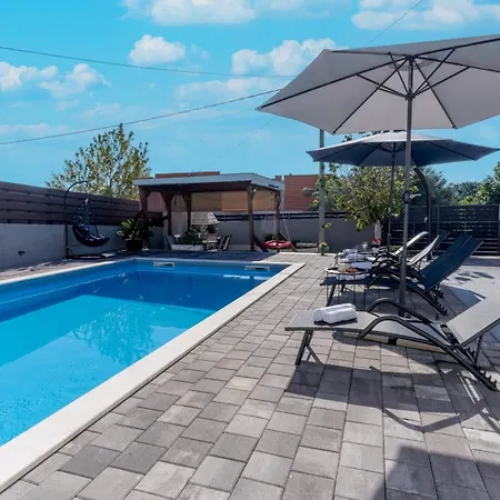 Vila Mia Donje Rastane